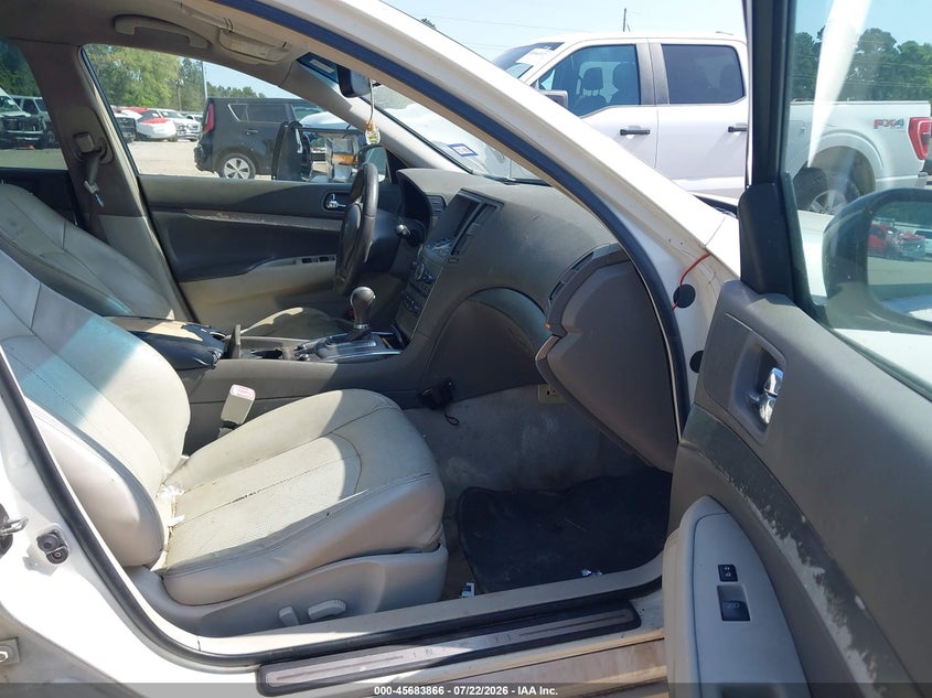 2010 INFINITI G37X auction photo 5