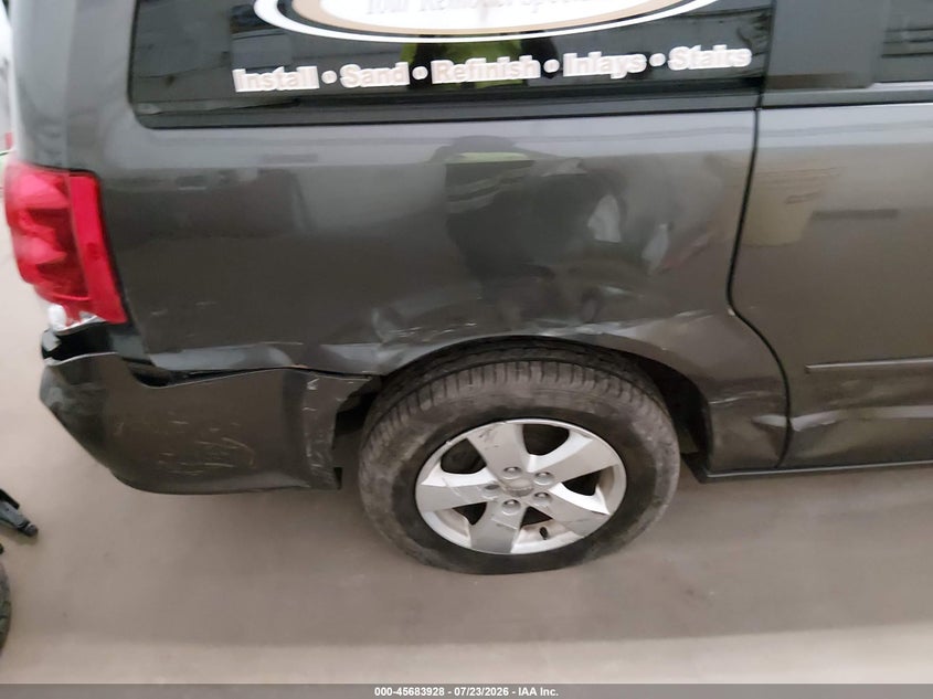 2016 DODGE GRAND CARAVAN auction photo 6