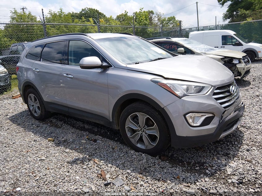 2016 HYUNDAI SANTA FE auction photo 1