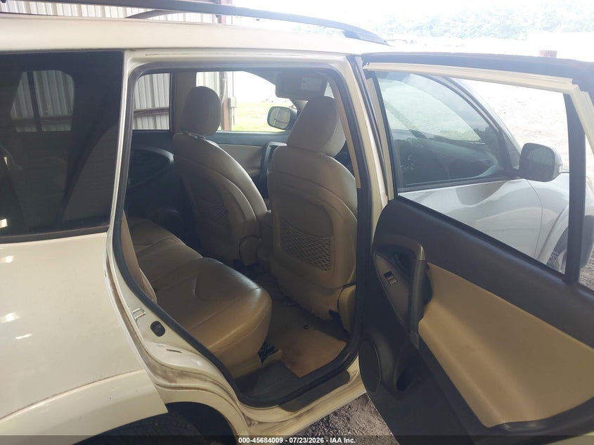 2009 TOYOTA RAV4 auction photo 8