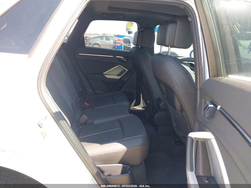 2022 AUDI Q3 auction photo 8