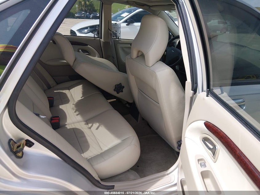 2003 VOLVO S40 auction photo 8