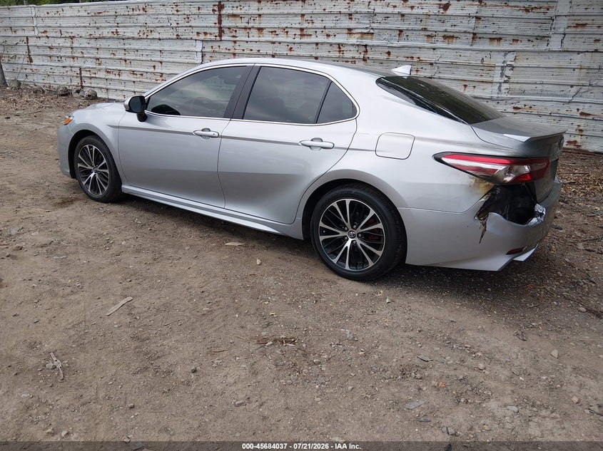 2020 TOYOTA CAMRY auction photo 3