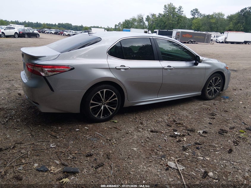 2020 TOYOTA CAMRY auction photo 4