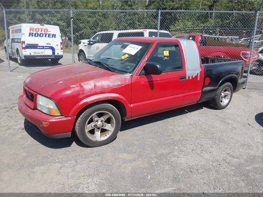 2001 GMC SONOMA auction photo 2