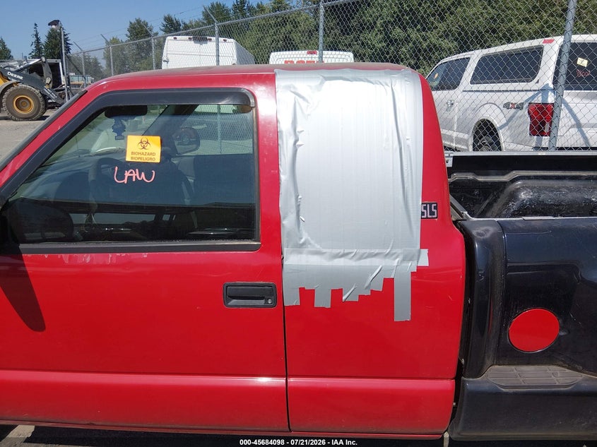 2001 GMC SONOMA auction photo 6