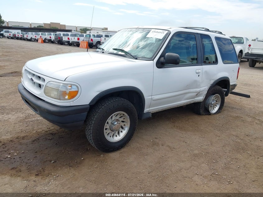 1998 Ford Explorer Sport VIN: 1FMYU22X5WUB67092 Lot: 45684115