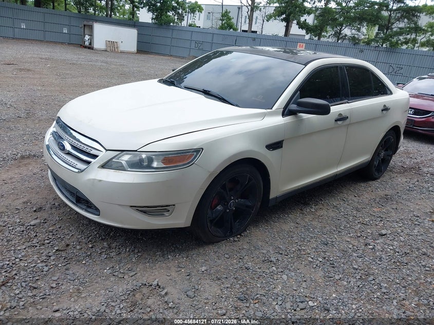 2012 FORD TAURUS auction photo 2