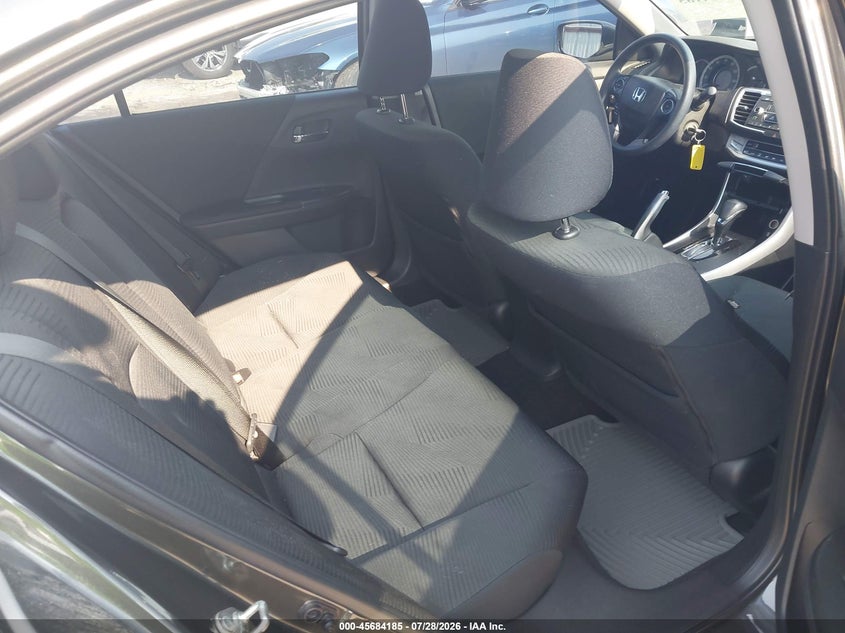 2015 HONDA ACCORD auction photo 8