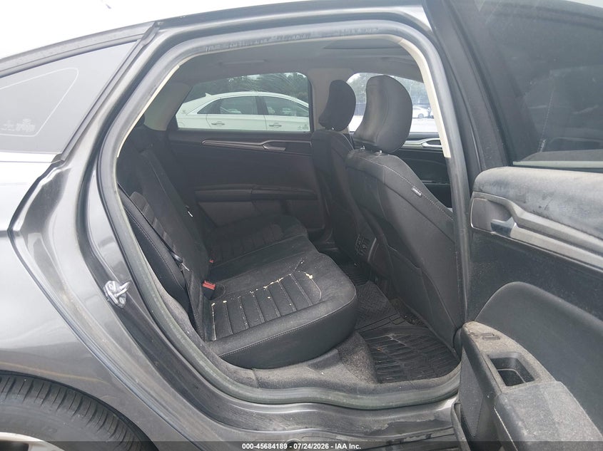 2018 FORD FUSION auction photo 8