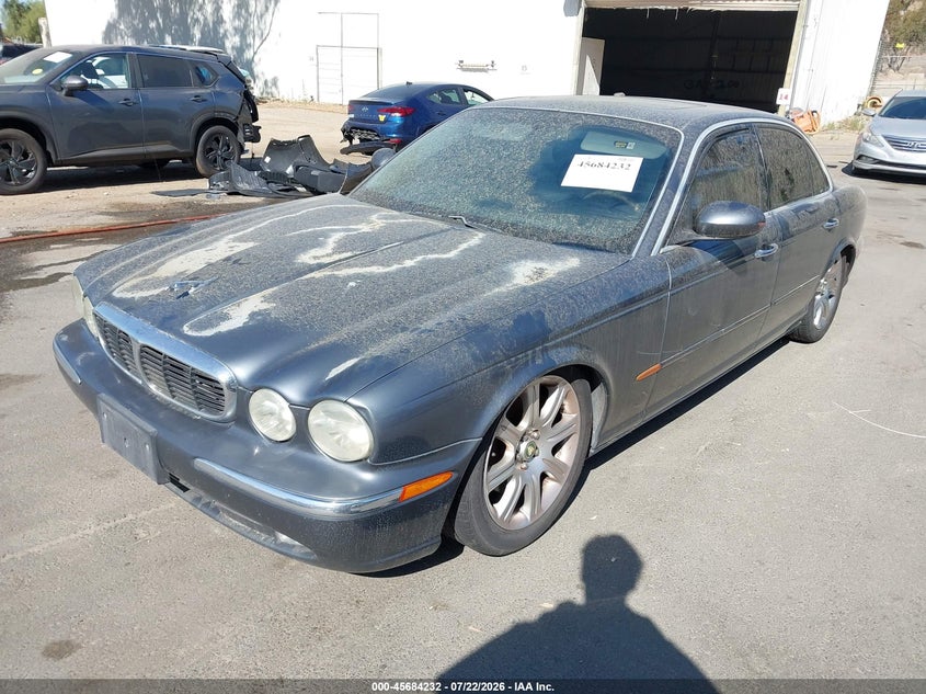 2004 JAGUAR XJ auction photo 2
