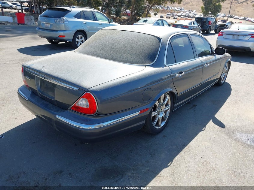 2004 JAGUAR XJ auction photo 4