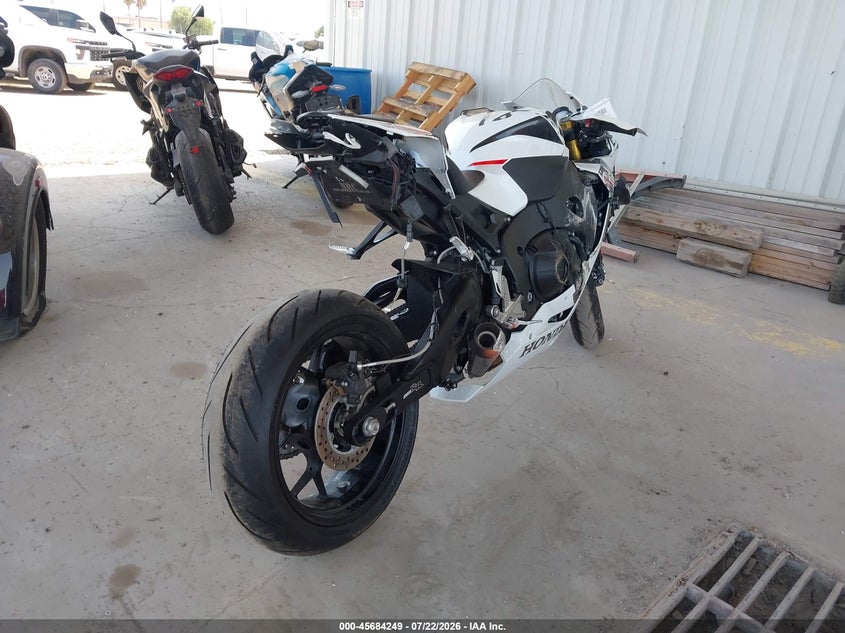 HONDA CBR1000 2026