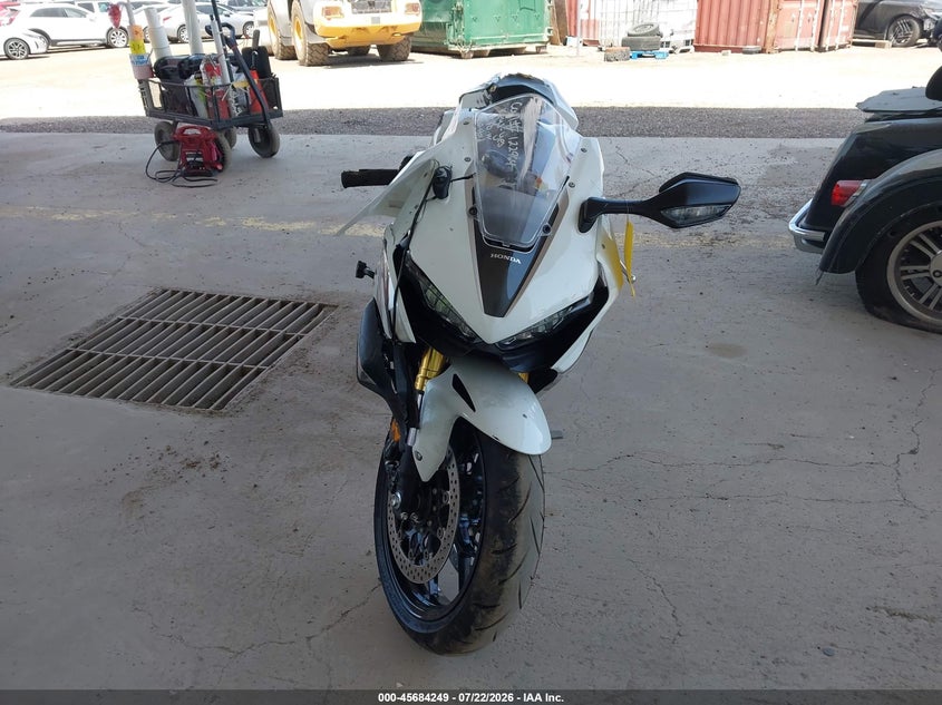 HONDA CBR1000 2026