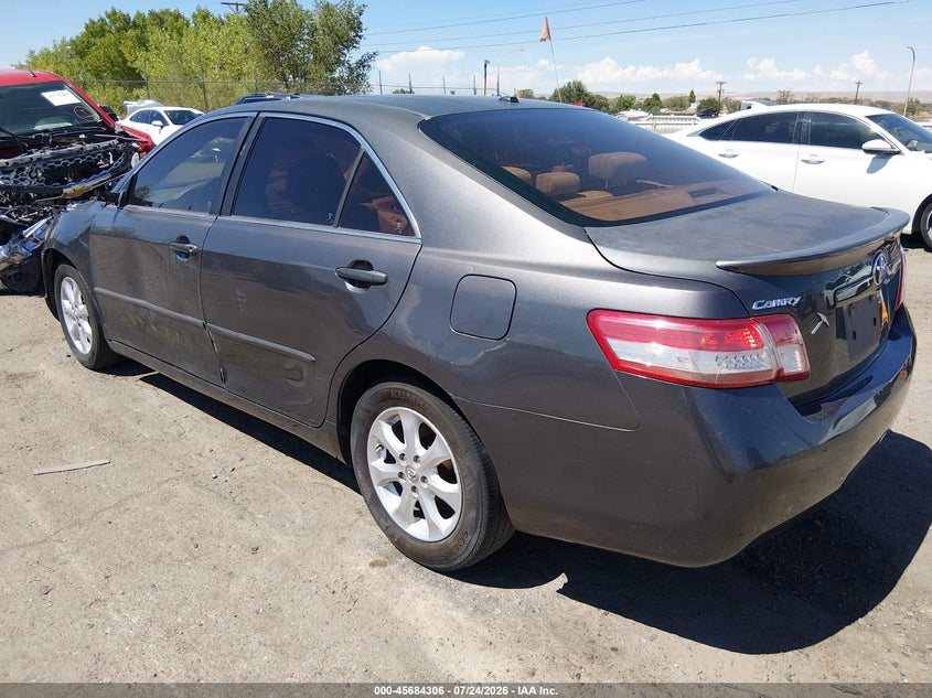 2011 TOYOTA CAMRY auction photo 3