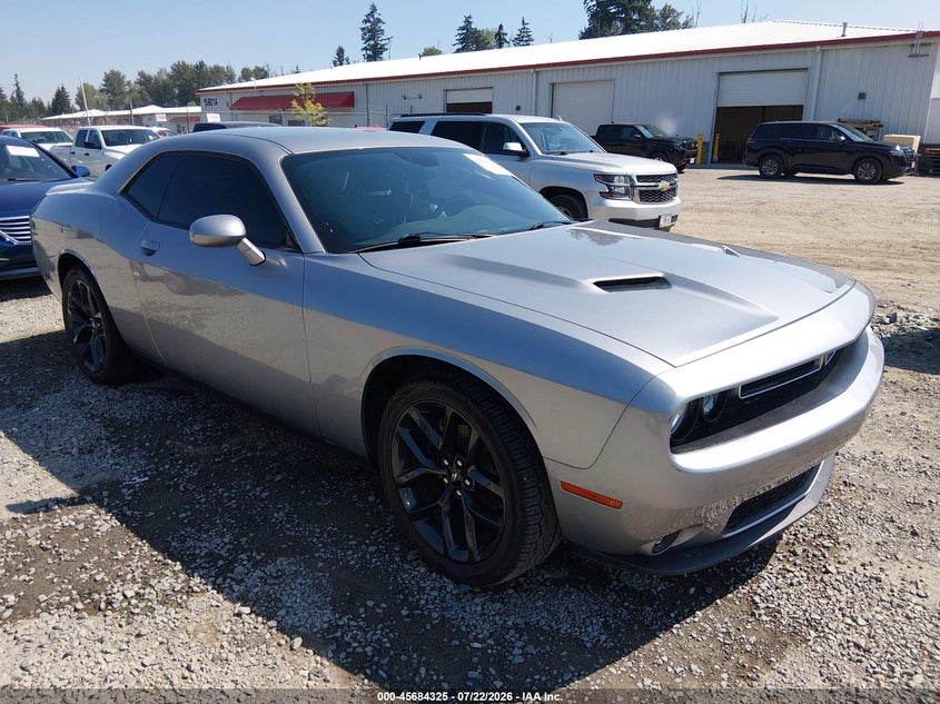Vin: 2c3cdzag2jh271368, lot: 46182934, dodge challenger sxt 2018 img_1