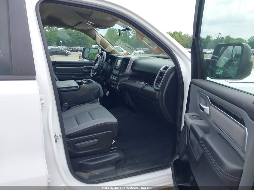 2019 Ram 1500 Big Horn/Lone Star 4X4 5'7 Box VIN: 1C6SRFFT8KN690340 Lot: 45684331