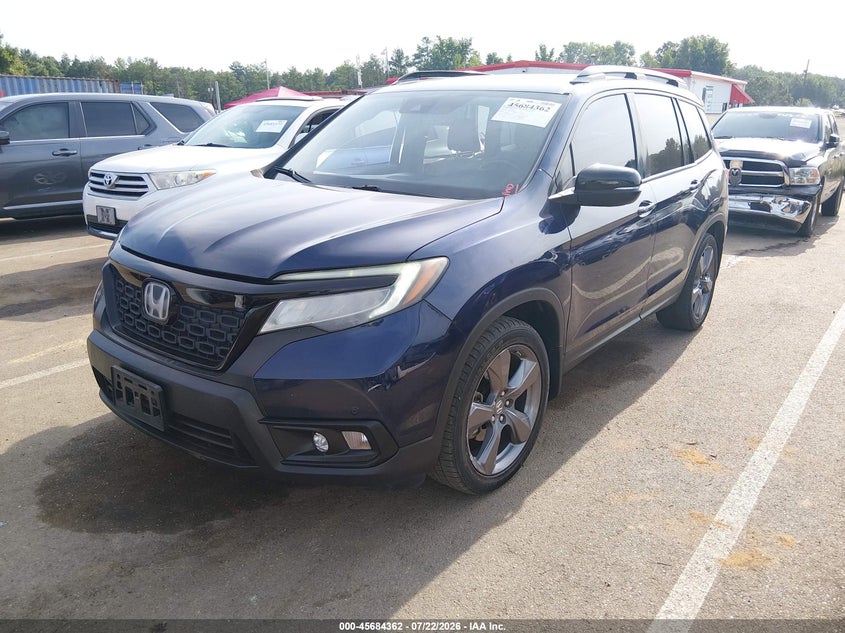 2019 HONDA PASSPORT auction photo 2
