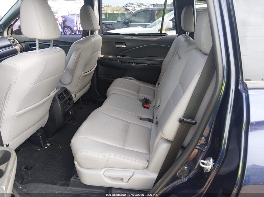 2019 HONDA PASSPORT auction photo 8