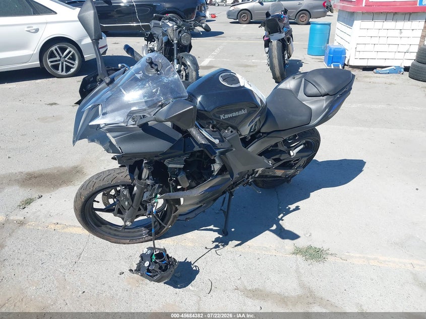 2025 KAWASAKI EX500 auction photo 2