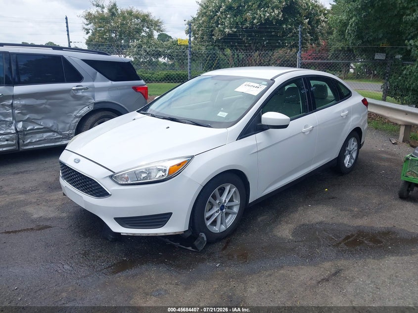 2018 Ford Focus Se VIN: 1FADP3F22JL246996 Lot: 45684407