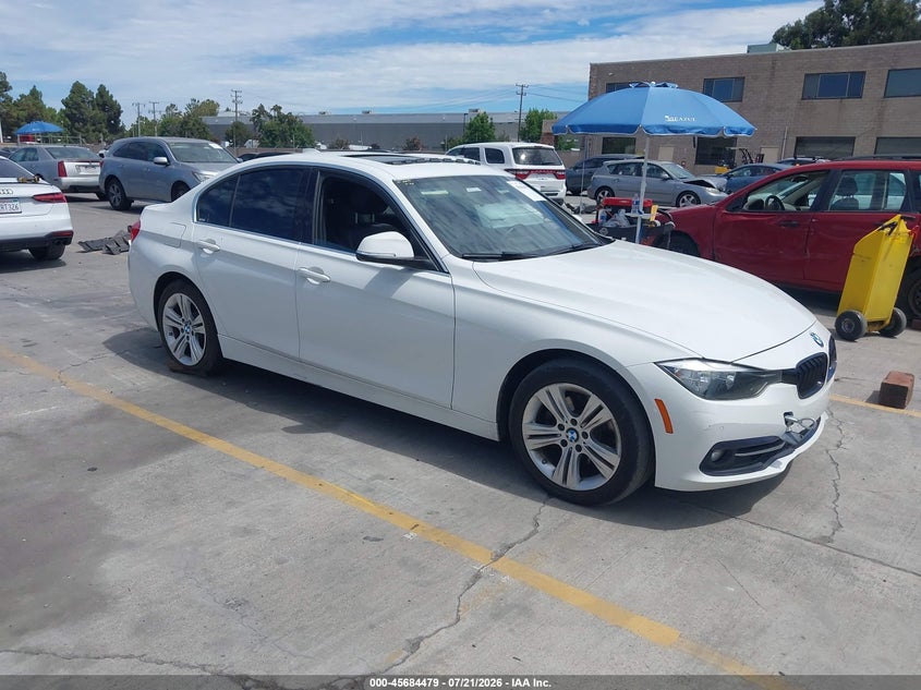 Vin: wba8b9g51hnu49296, lot: 46183088, bmw 3 series 330i 20171