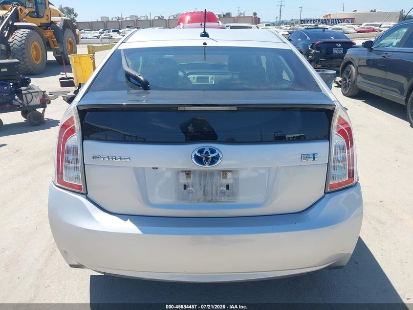 2015 Toyota Prius Three VIN: JTDKN3DU8F1914086 Lot: 45684487
