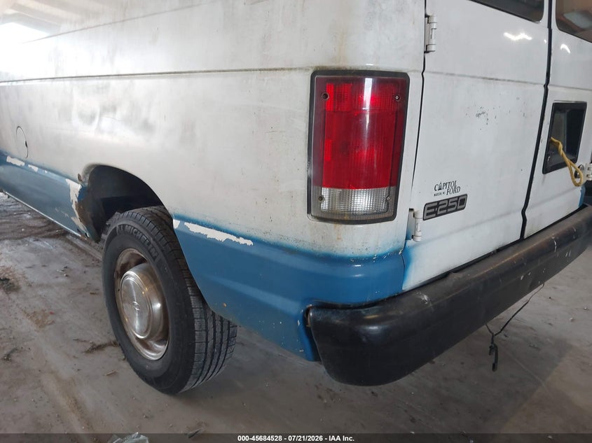 1999 Ford E-250 Commercial/Recreational VIN: 1FTNE24L8XHC02801 Lot: 45684528