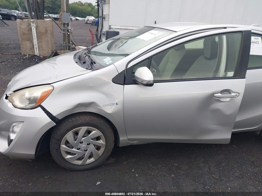 2015 Toyota Prius C One VIN: JTDKDTB37F1104722 Lot: 45684602