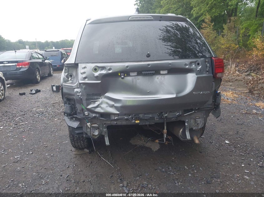 2018 Mitsubishi Outlander Le VIN: JA4AZ3A35JZ065261 Lot: 45684618