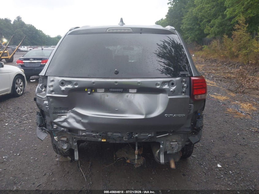 2018 Mitsubishi Outlander Le VIN: JA4AZ3A35JZ065261 Lot: 45684618