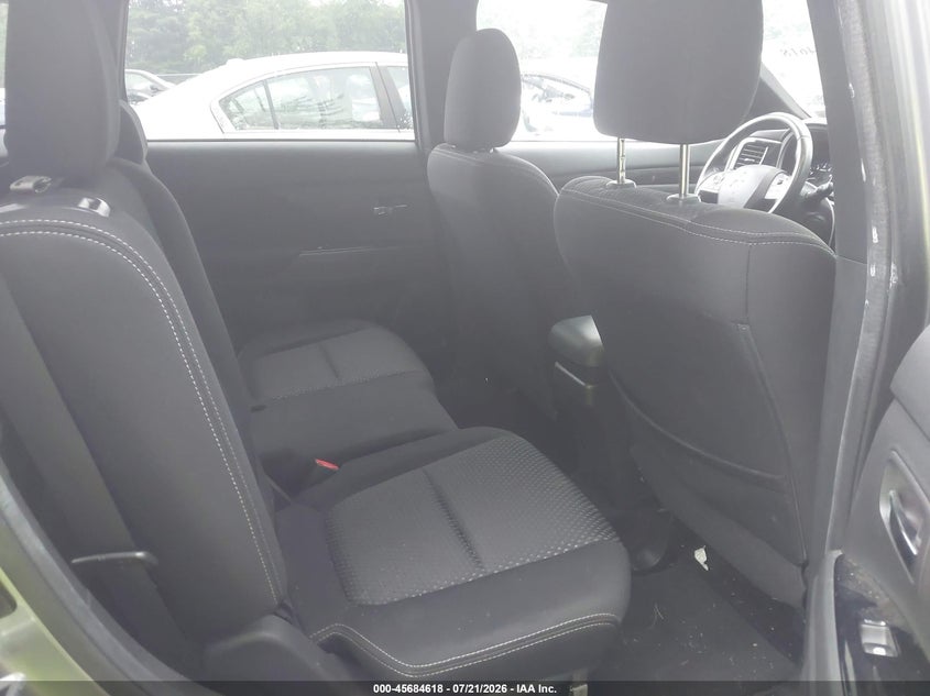 2018 Mitsubishi Outlander Le VIN: JA4AZ3A35JZ065261 Lot: 45684618