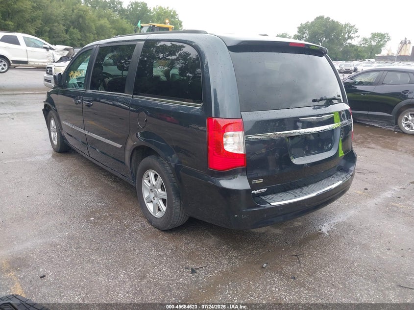 Vin: 2c4rc1bg2dr645212, lot: 46183232, chrysler town & country touring 20133