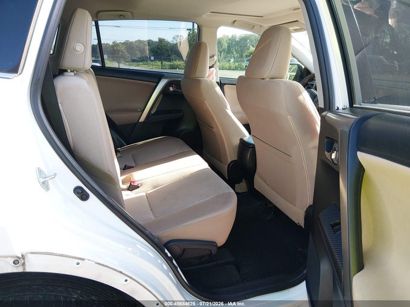 TOYOTA RAV4 - zdjęcie 8