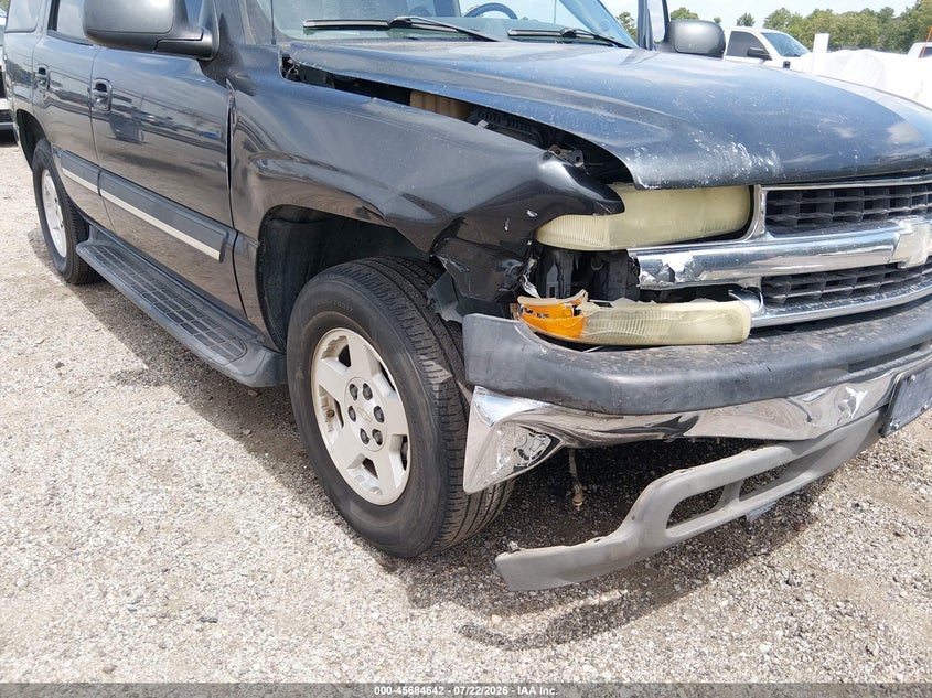 2004 CHEVROLET TAHOE auction photo 6