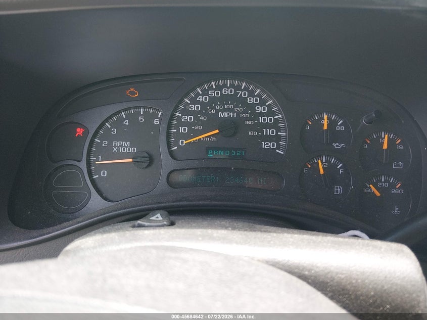 2004 CHEVROLET TAHOE auction photo 7