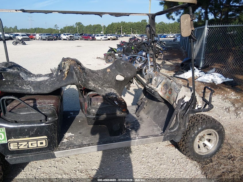 2009 E-Z GO GOLF CART auction photo 5