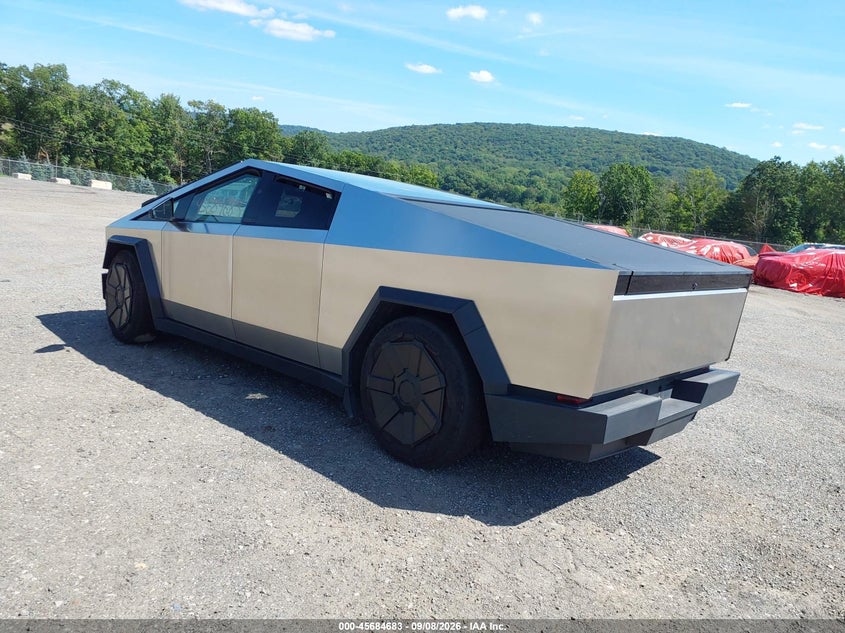 Vin: 7g2cehee6ra033367, lot: 46183292, tesla cybertruck cyberbeast 20243