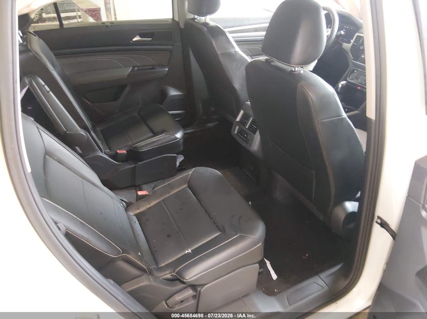VOLKSWAGEN ATLAS 2022 VIN 1V2KR2CAXNC555430