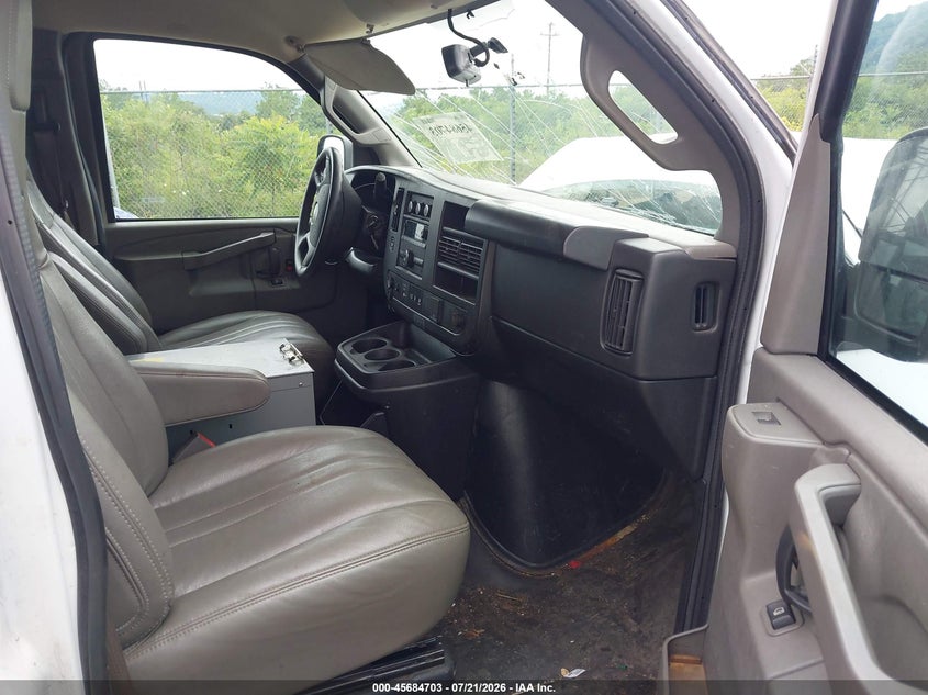 2023 CHEVROLET EXPRESS CARGO auction photo 5