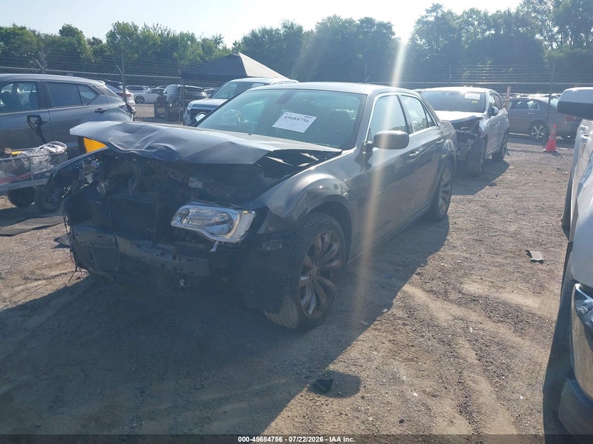 Vin: 2c3ccaagxjh151600, lot: 46183365, chrysler 300 touring l 20182