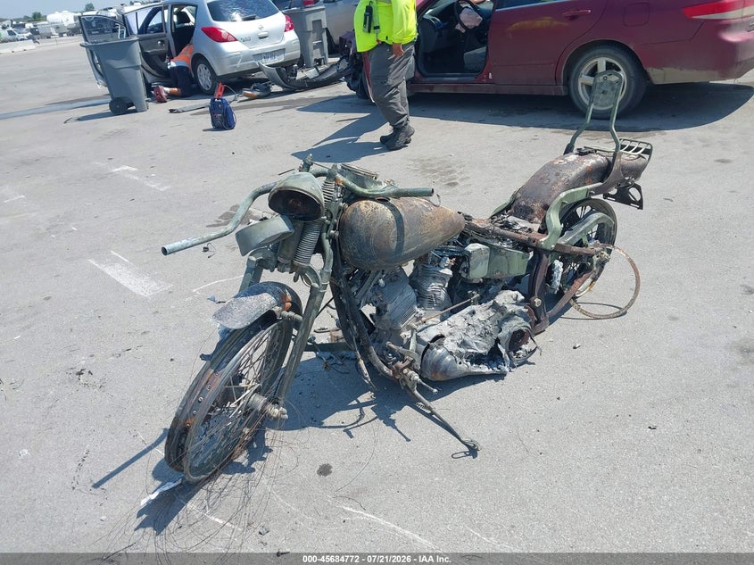 1994 HARLEY-DAVIDSON FXSTS auction photo 2
