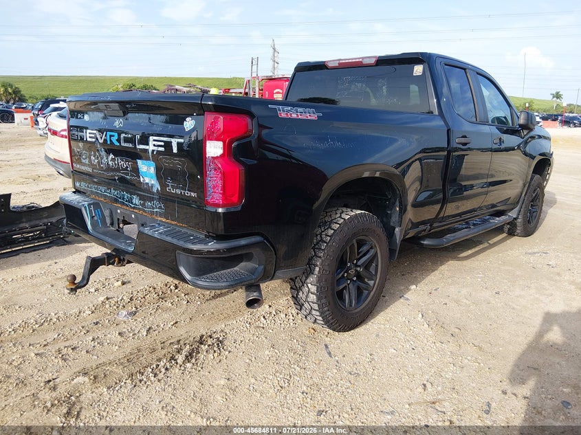 2019 Chevrolet Silverado 1500 Custom Trail Boss VIN: 1GCRYCEH5KZ210026 Lot: 45684811