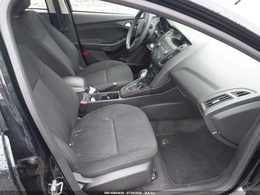 2018 FORD FOCUS auction photo 5