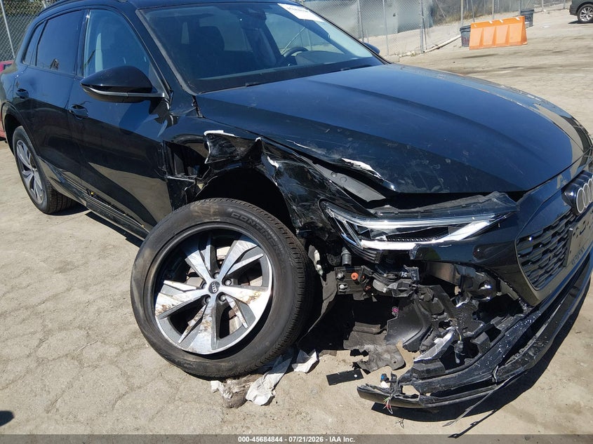 2024 AUDI Q8 E-TRON auction photo 6