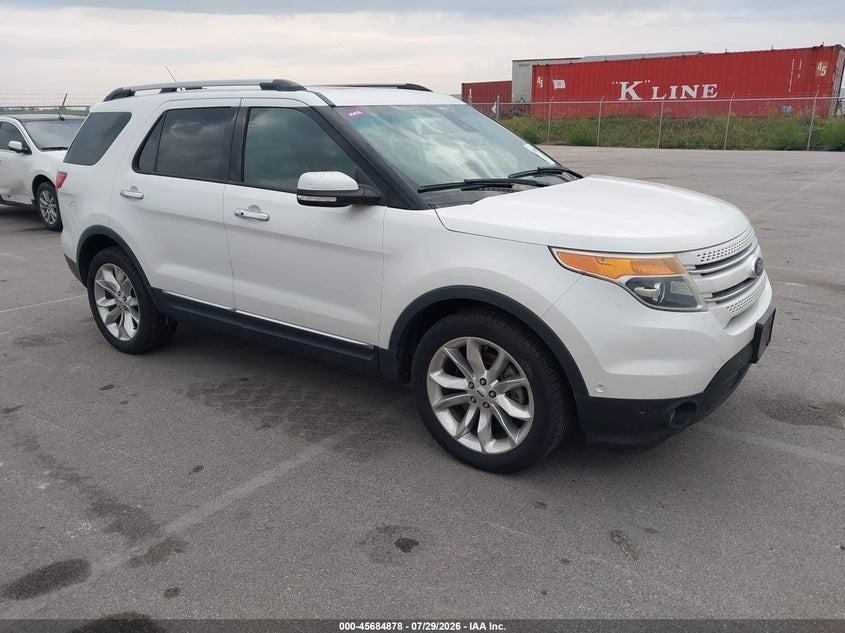 2015 FORD EXPLORER auction photo 1