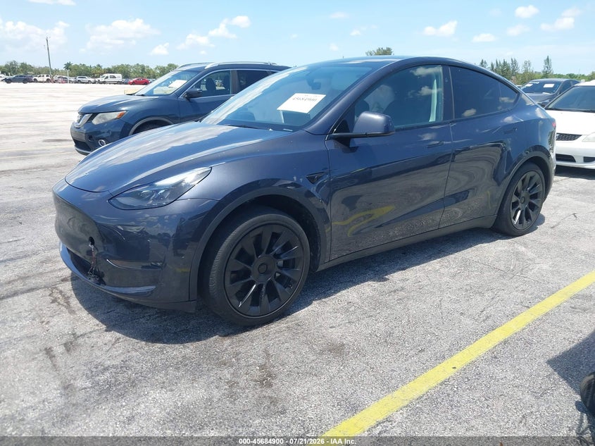 2024 Tesla Model Y Long Range Dual Motor All-Wheel Drive VIN: 7SAYGDEE2RA255659 Lot: 45684900