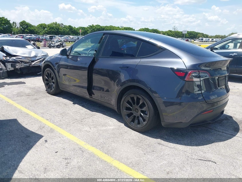 2024 Tesla Model Y Long Range Dual Motor All-Wheel Drive VIN: 7SAYGDEE2RA255659 Lot: 45684900