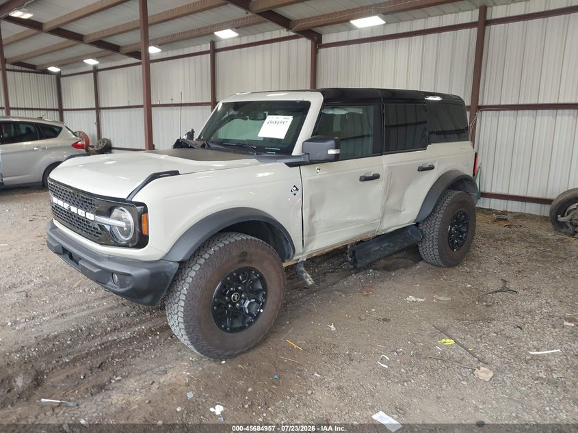 2025 FORD BRONCO auction photo 2