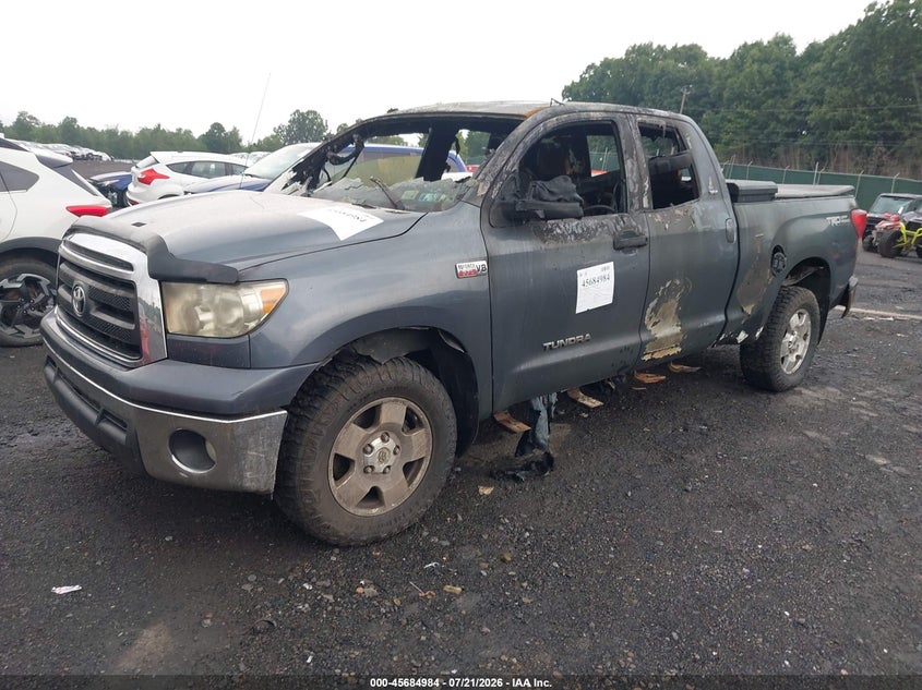 2010 Toyota Tundra Grade 5.7L V8 VIN: 5TFUY5F10AX113771 Lot: 45684984